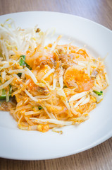 Pad thai