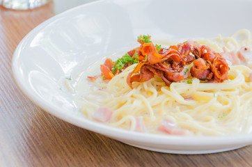 spagetti carbonara