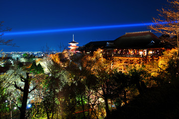 Kiyomizu temple at night