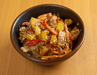udon with meat and vegetables