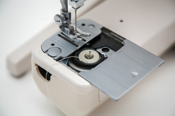 Горизонтальный челнок со шпулькой