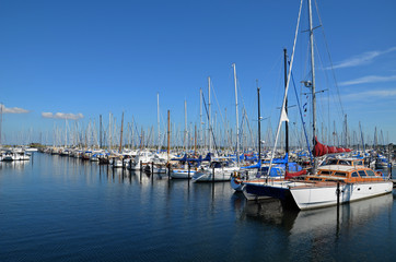 Fototapeta na wymiar Yachthafen