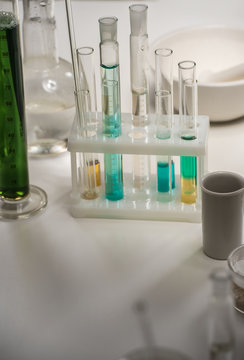 Laboratory flasks liquid table