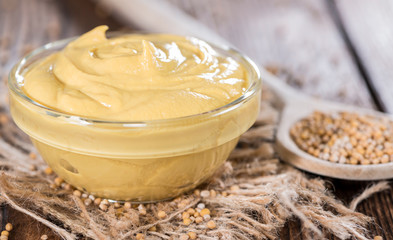 Small bowl with Mustard