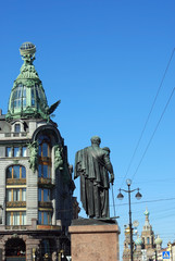 Fototapeta na wymiar View of the Nevsky Prospekt in St. Petersburg