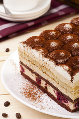 tiramisu cake