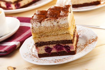 tiramisu cake