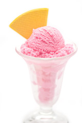 Raspberry ice cream