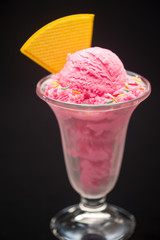 Raspberry ice cream