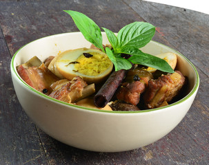 Boiled eggs stewed with pork