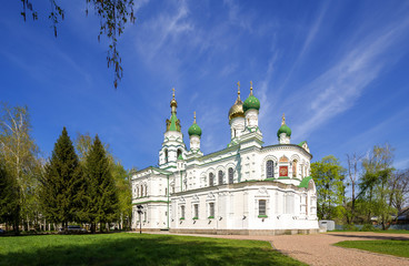 Fototapeta na wymiar orthodox church on the place of Battle of Poltava. Ukraine.