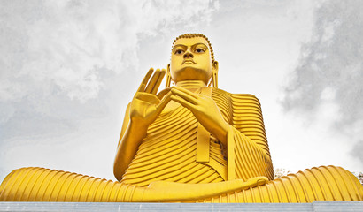 Big Gold Buddha statue