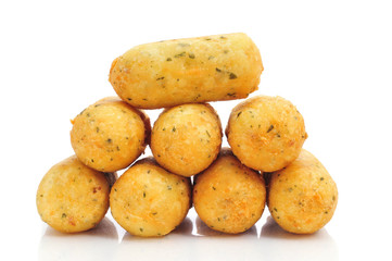 croquetas de bacalao, spanish codfish croquettes