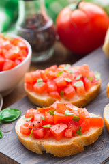 Italian bruschetta with tomatoes and basil