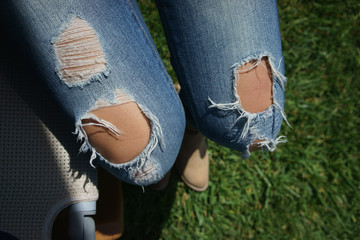 Jeans strappati