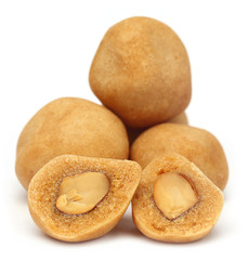 Coated Peanuts