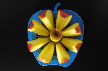 One Blue Aplle Cutting Tool