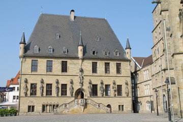 Fototapeta na wymiar Das Rathaus w Osnabrück