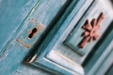 Santa Maria Assunta, Positano. Dettaglio del portone