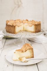 Klassischer Käsekuchen mit Eischneehaube