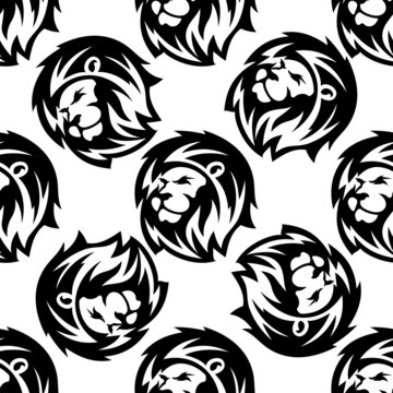 Seamless pattern of a proud lion