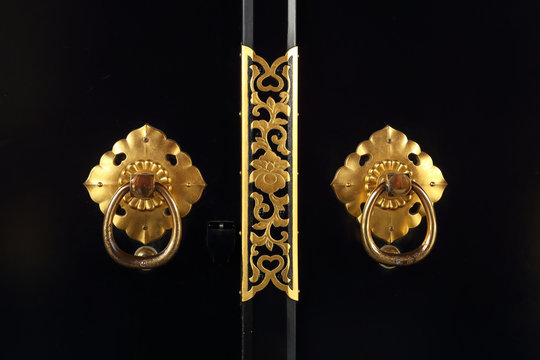 japanese golden door handle