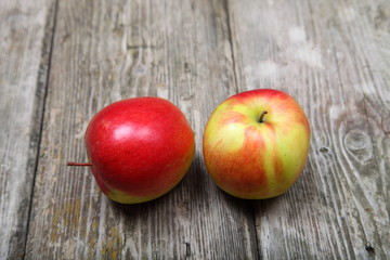 Fresh apples
