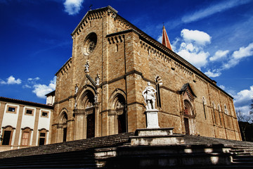 Fototapeta na wymiar duomo cattedrale di arezzo