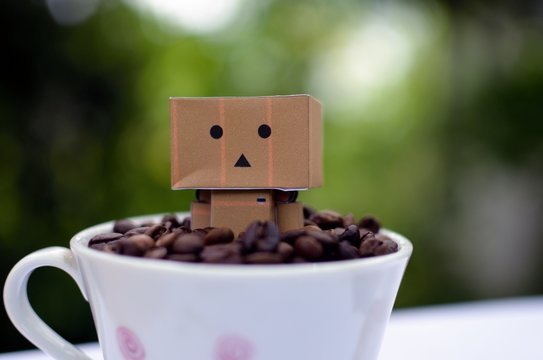 Handmade Boxman รูปภาพBoxman – เลือกดูภาพถ่ายสต็อก เวกเตอร์ และวิดีโอ135 | Adobe Stock