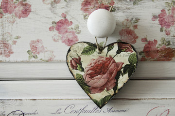 Vintage heart with roses