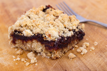 dates crumble square bar on table