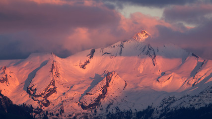SSwiss mountain range at sunset (Brisen/Switzerland)