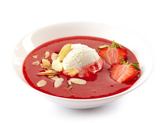 Cold strawberry soup