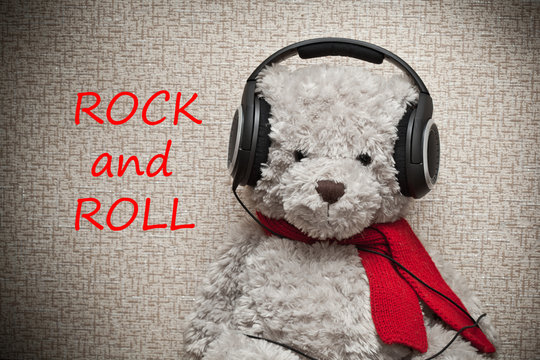 fan of rock and roll in the headphones