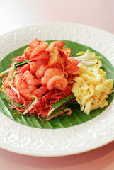 Pad thai, Thai noodle with shrimps and eggs