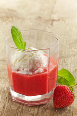 Strawberry smoothie with Ice cream