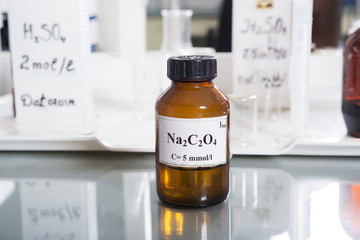 Laboratory  bottle with sodium oxalate