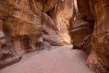 Fototapeta na wymiar Al-Siq in Petra, Jordan