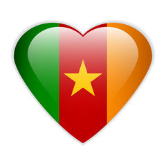 Cameroon flag button.