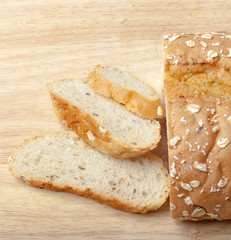 Bread from rye and wheat flour of a rough grinding
