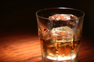 ウイスキー、ロック