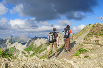 Fototapeta premium Wandern im Hochgebirge