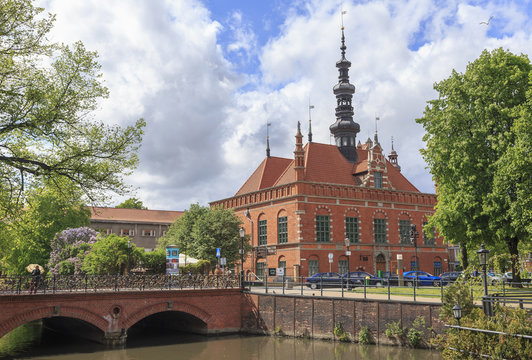 Das Altst&auml;dtische Rathaus ( Ratusz Starego Miasta) in Danzig