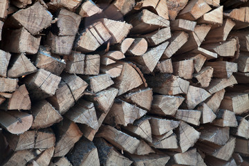 Holz Stücke geschlichtet