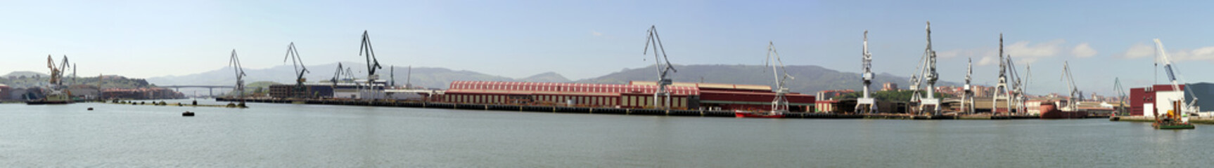 Vista panorámica de la ría de Bilbao