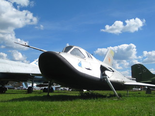 Самолет ОКБ Микоян МиГ 105.11 в Монино