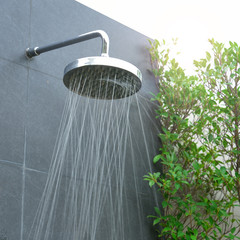 head shower water stream