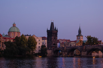 Obraz na płótnie Canvas Prague the Charles bridge at evening