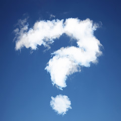 Fragezeichen aus Wolken