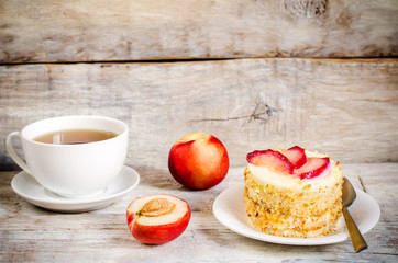 cheesecake mini with peaches